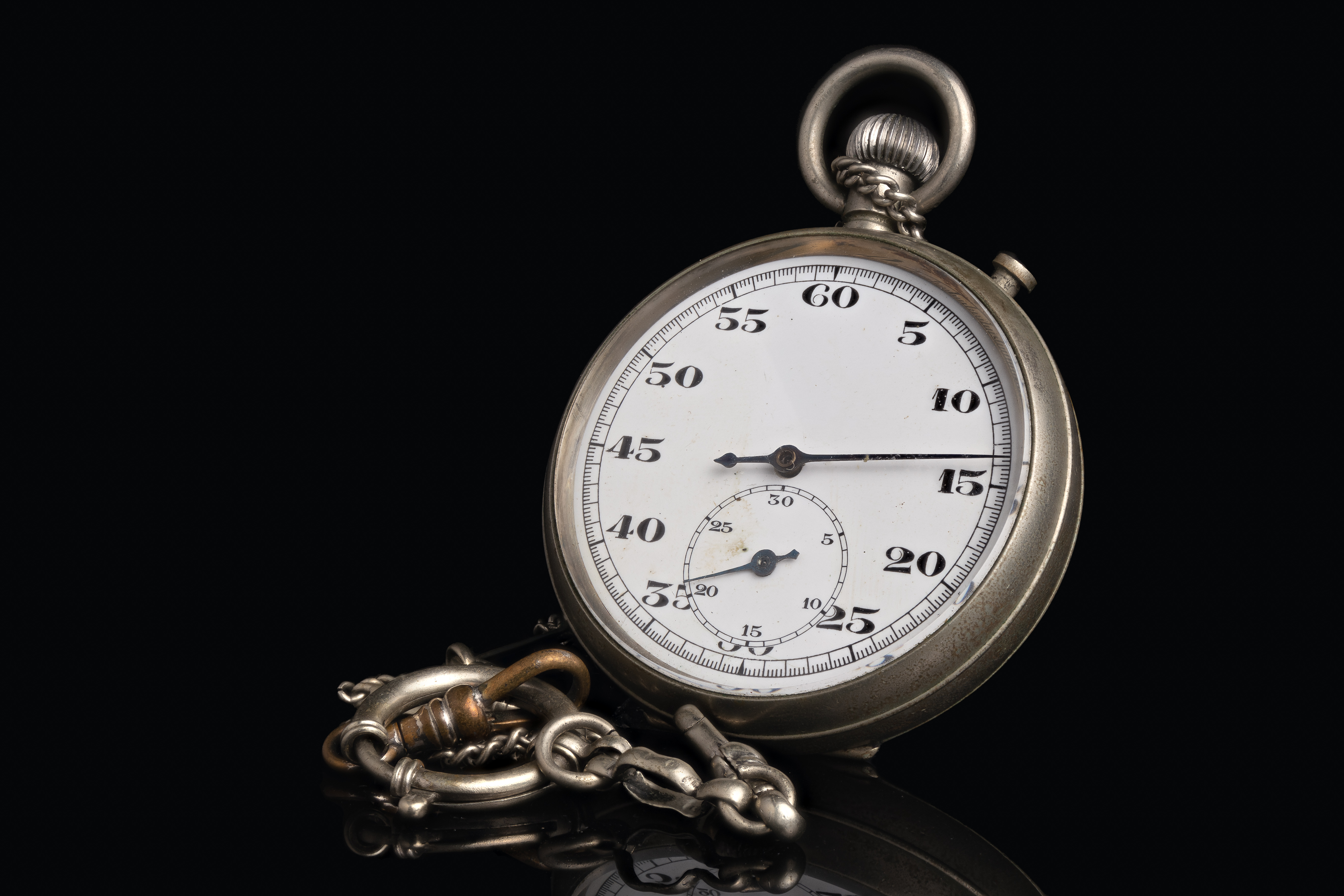 Clock or stopwatch